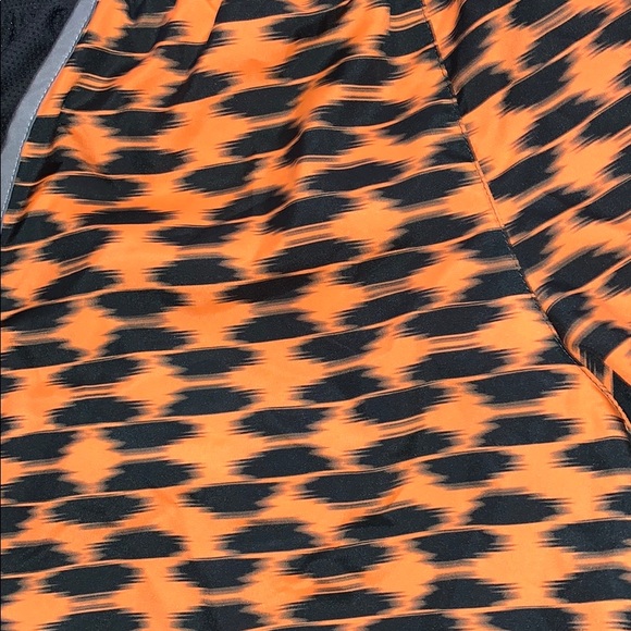 Nike running shorts - Picture 2 of 3